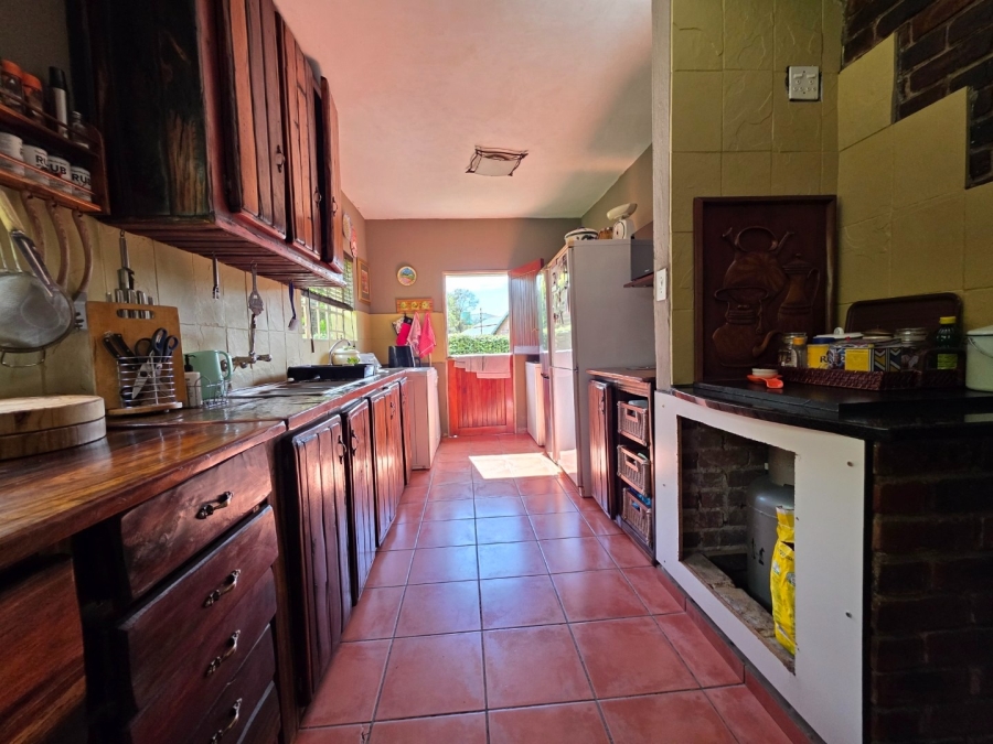 6 Bedroom Property for Sale in Olifantsnek North West
